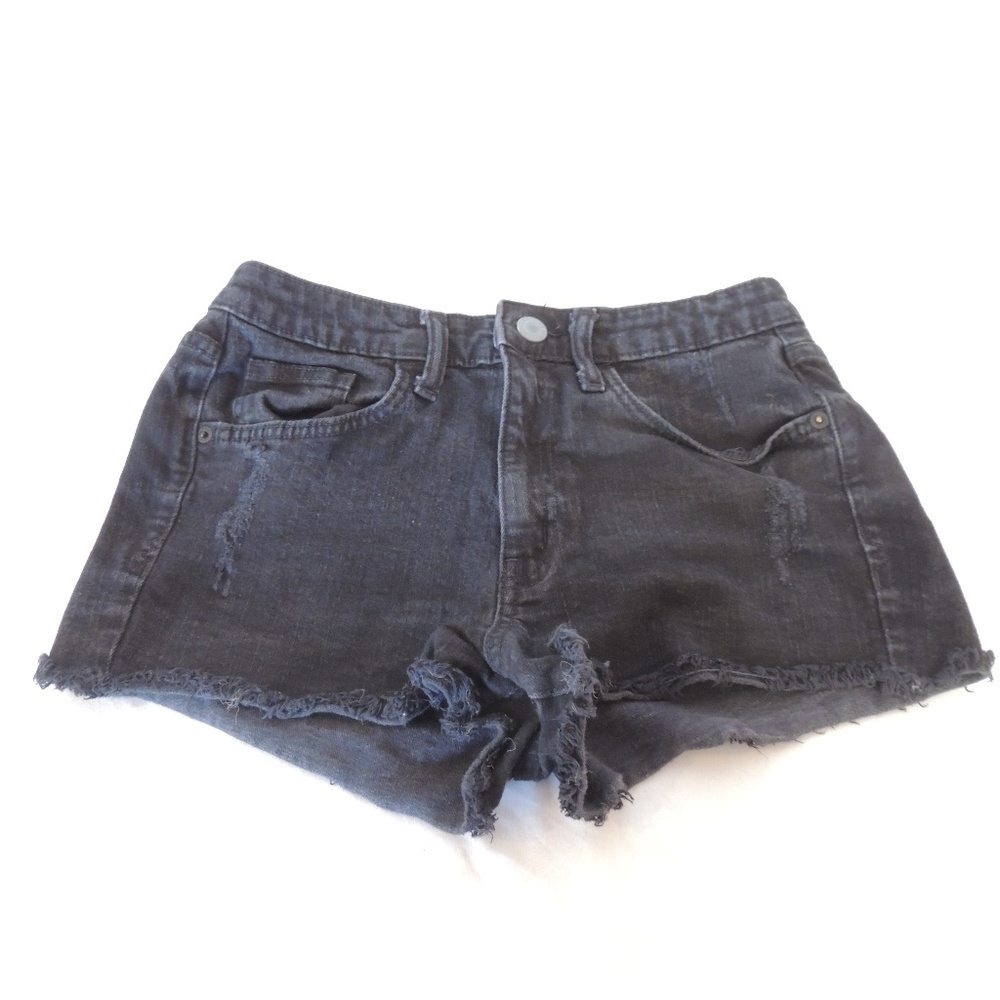 Mossimo Womens Hi rise distressed cut off shorts B